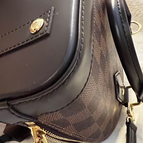 Authentic LOUIS VUITTON Alma BB in Damier Ebene - Picture 5 of 11